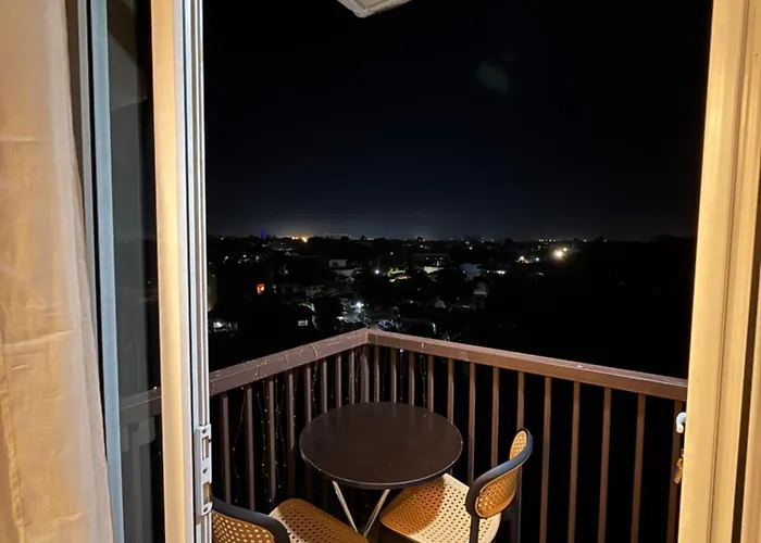 アパート Newly Renovated In Lapu-lapu - De Familia Campanilla *